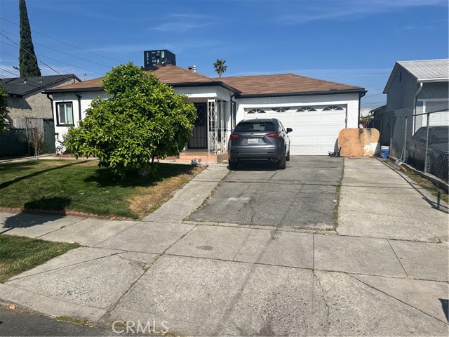 Detail Gallery Image 3 of 19 For 5754 Ensign Ave, North Hollywood,  CA 91601 - 2 Beds | 1 Baths