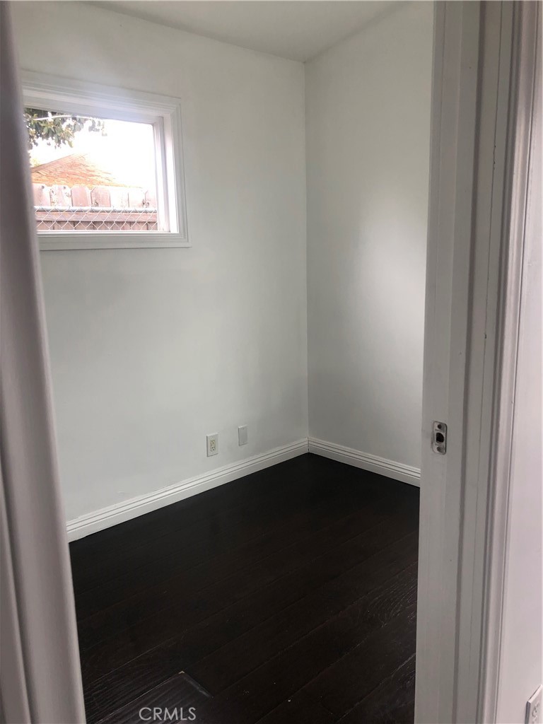 MLS #IV25222880 image #8