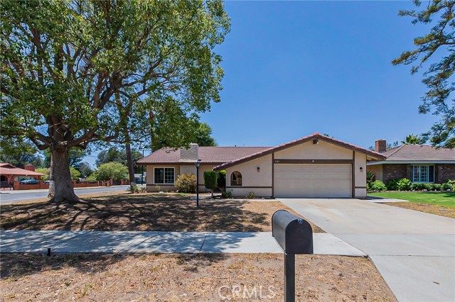 5785 Via Dos Caminos, Riverside, CA 92504