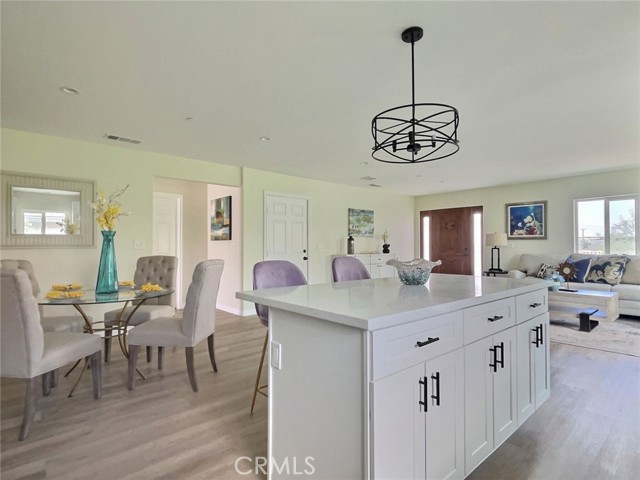 378 W Rosa Parks Road, Palm Springs CA: https://media.crmls.org/medias/90b882ce-4cf9-4f8d-a48e-83e64814e15a.jpg