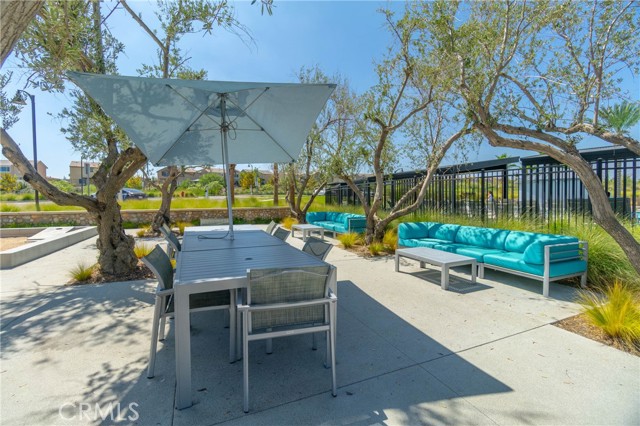 561 Yukon Rd, Rialto, CA 92377 photo 43