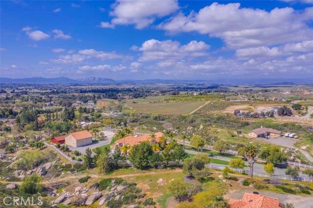 Detail Gallery Image 72 of 75 For 38750 Celita, Temecula,  CA 92592 - 4 Beds | 5/1 Baths