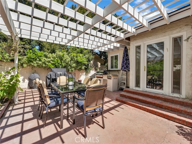 Detail Gallery Image 33 of 43 For 24527 Indian Hill Ln, West Hills,  CA 91307 - 5 Beds | 3 Baths