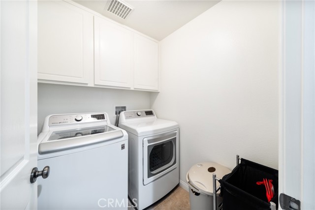 26972 Pebble Beach Drive, Valencia CA: https://media.crmls.org/medias/90ba8da9-b248-42bc-af73-bd13f9f8a5bd.jpg