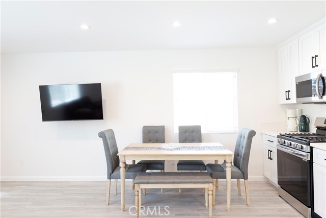 Detail Gallery Image 25 of 26 For 18623 Bryant St, Northridge,  CA 91324 - 3 Beds | 2 Baths