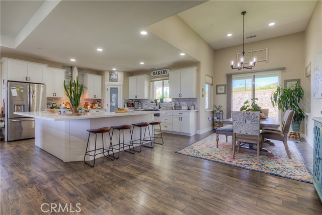 340 Circlewood Drive, Paradise CA: https://media.crmls.org/medias/90baf940-ef77-41d7-a524-e730c25b2d1c.jpg