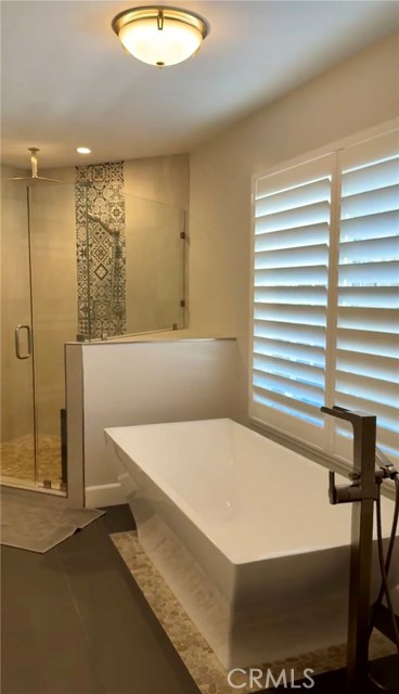 Detail Gallery Image 12 of 19 For 1864 Laurel Rd, Oceanside,  CA 92054 - 3 Beds | 2 Baths