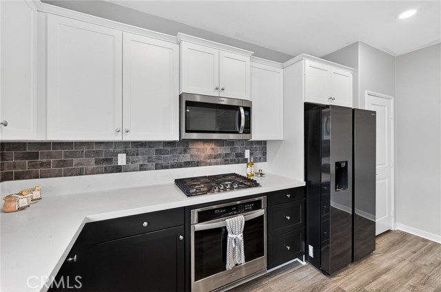 Detail Gallery Image 7 of 53 For 31190 Linden Flower, Winchester,  CA 92596 - 4 Beds | 3/1 Baths