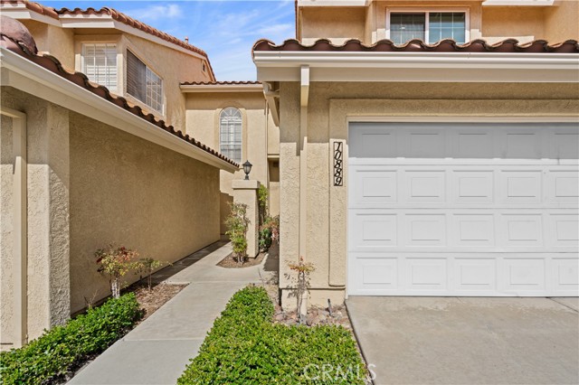 Detail Gallery Image 5 of 37 For 10889 Creekbridge Pl, San Diego,  CA 92128 - 2 Beds | 2/1 Baths