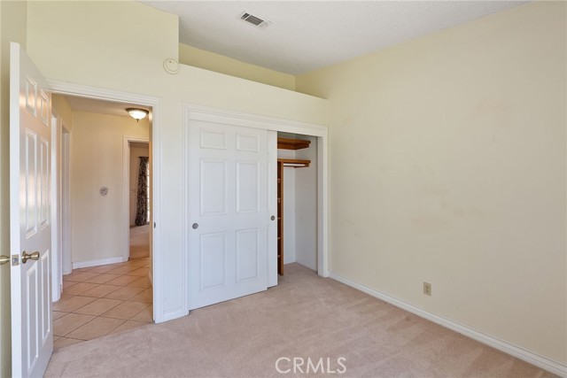 4740 Brookhill Ter, Jurupa Valley CA: https://media.crmls.org/medias/90bcdd88-13b1-41e8-8462-826ed91f9e47.jpg