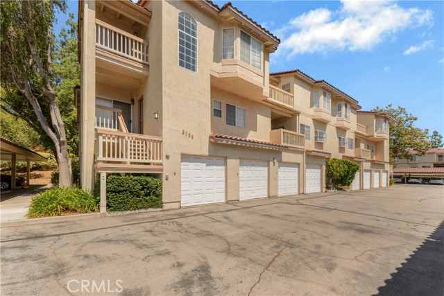 Detail Gallery Image 1 of 1 For 5799 Freebird Ln #103,  Oak Park,  CA 91377 - 2 Beds | 2/1 Baths