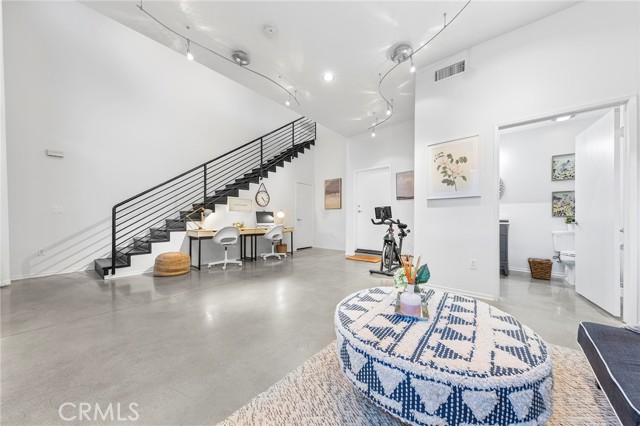 Detail Gallery Image 15 of 47 For 210 N Spurgeon St, Santa Ana,  CA 92701 - 1 Beds | 1/1 Baths