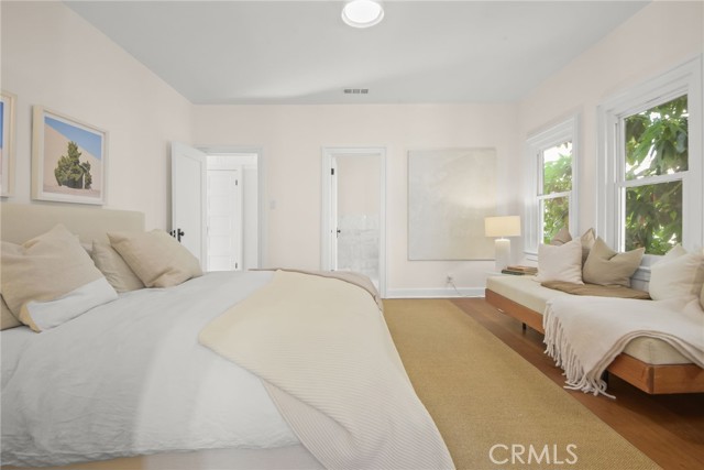 MLS #WS25265117 image #9