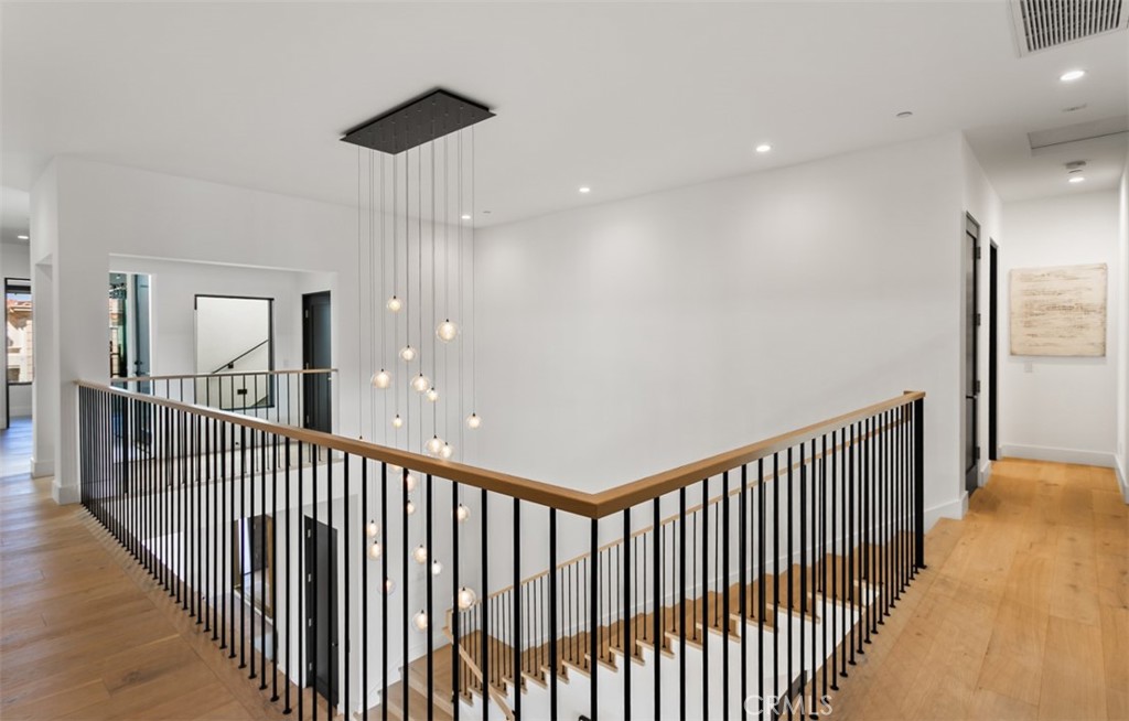 MLS #OC25164130 img 26