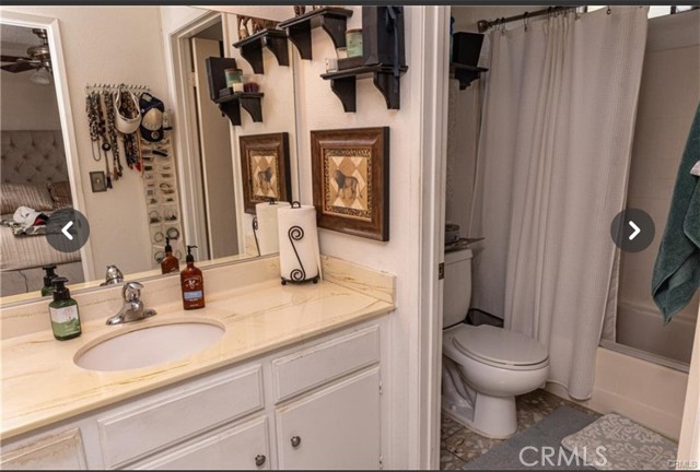 Detail Gallery Image 14 of 14 For 11905 S Trojan Ave, Los Angeles,  CA 90047 - 4 Beds | 2/1 Baths