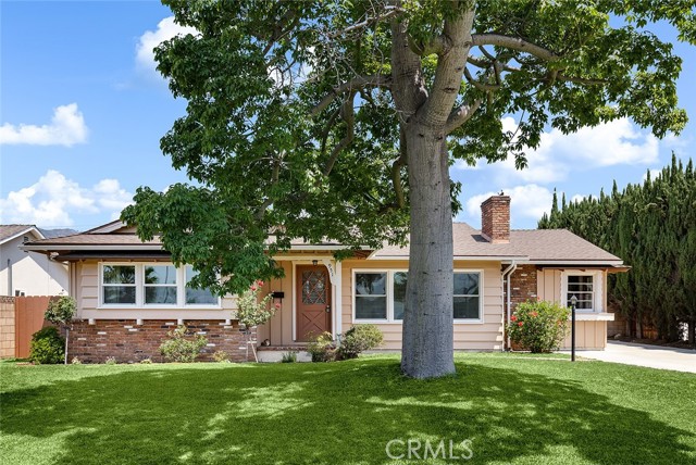 Detail Gallery Image 2 of 26 For 951 E Dalton Ave, Glendora,  CA 91741 - 3 Beds | 2 Baths