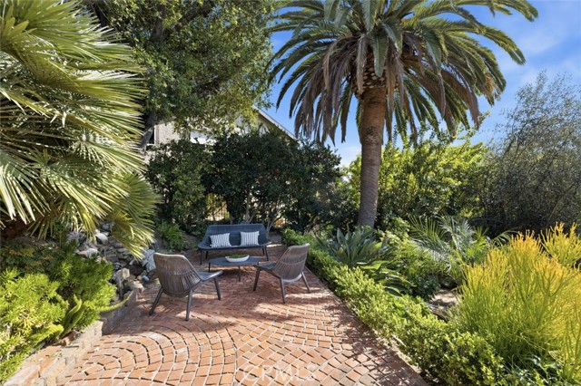 Detail Gallery Image 49 of 70 For 11385 La Vereda, North Tustin,  CA 92705 - 3 Beds | 3 Baths