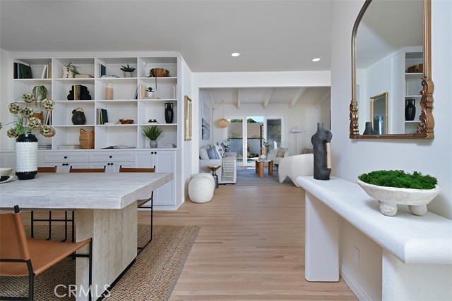 Detail Gallery Image 3 of 33 For 12614 Morrison, Studio City,  CA 91607 - 4 Beds | 3 Baths