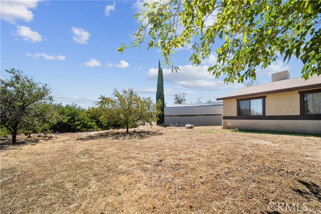 7684 Oakwood Ave, Hesperia, CA 92345 photo 16