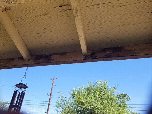 15921 Sultana Street, Hesperia CA: https://media.crmls.org/medias/90c1601e-a271-41a4-a342-953296968d9f.jpg