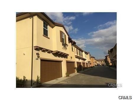 Detail Gallery Image 13 of 24 For 3055 E via Fiano, Ontario,  CA 91764 - 3 Beds | 3 Baths