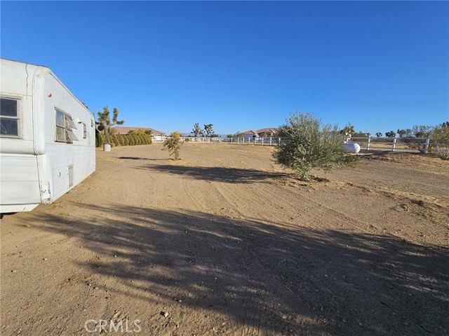 Detail Gallery Image 31 of 31 For 10616 Salem Ave, Oak Hills,  CA 92344 - 6 Beds | 3/1 Baths