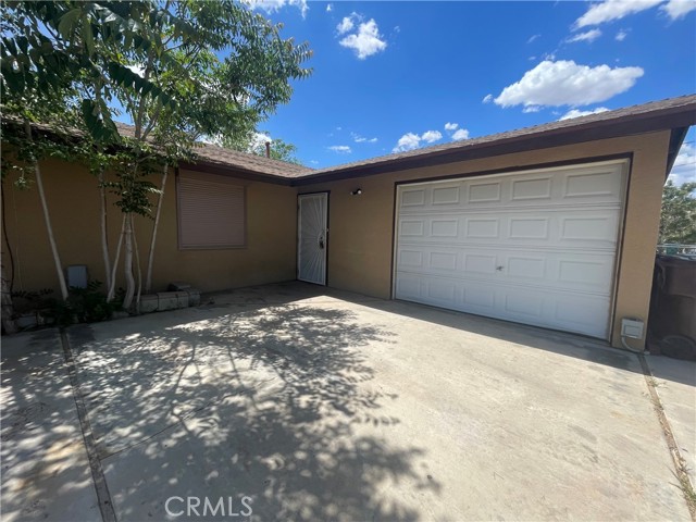 Detail Gallery Image 1 of 12 For 55725 Pueblo Trl #B,  Yucca Valley,  CA 92284 - 2 Beds | 1 Baths