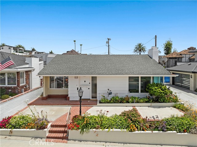 Detail Gallery Image 12 of 25 For 212 Larkspur Ave, Corona Del Mar,  CA 92625 - 2 Beds | 2 Baths