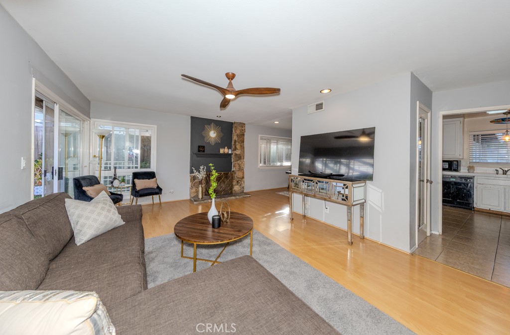 MLS #PW25262906 image #8