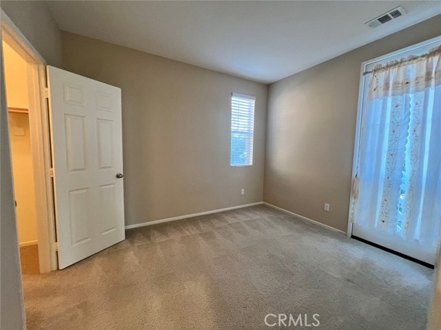 Detail Gallery Image 10 of 29 For 135 Violet Bloom, Irvine,  CA 92618 - 4 Beds | 3 Baths