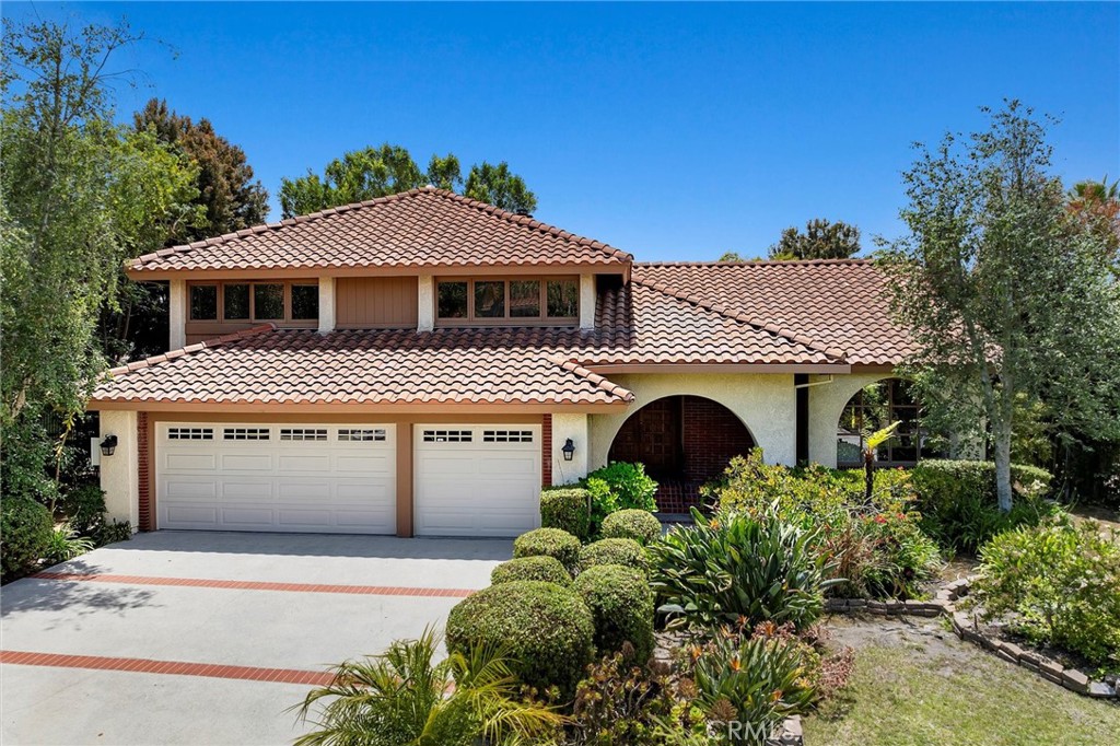 23 Quarterhorse Lane Rolling Hills Estates, CA 90274