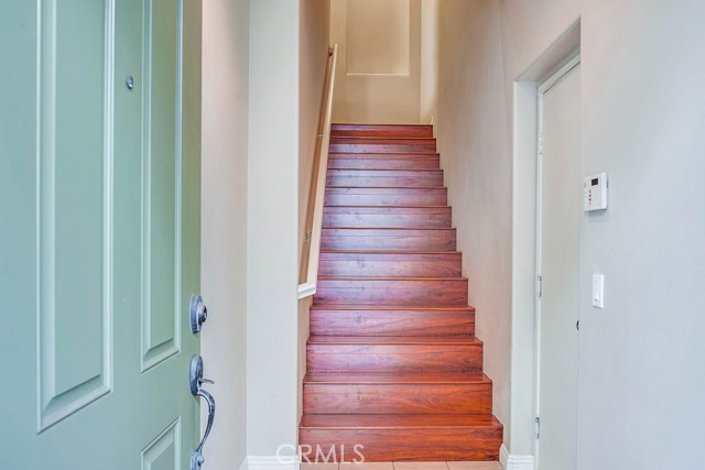 45 Olivehurst, Irvine CA: https://media.crmls.org/medias/90c6d84c-e5eb-42f1-a8fe-9eeba1eb5a70.jpg