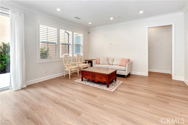 Detail Gallery Image 4 of 33 For 131 Stallion, Irvine,  CA 92602 - 4 Beds | 2/1 Baths