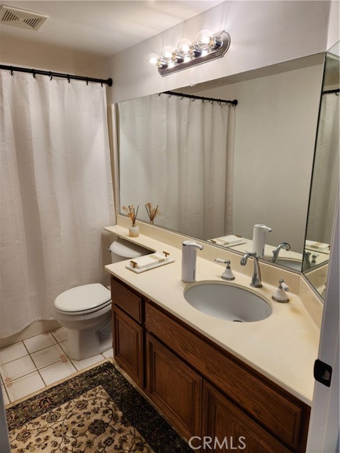 Detail Gallery Image 24 of 32 For 28030 Wildwind Rd, Canyon Country,  CA 91351 - 4 Beds | 3 Baths