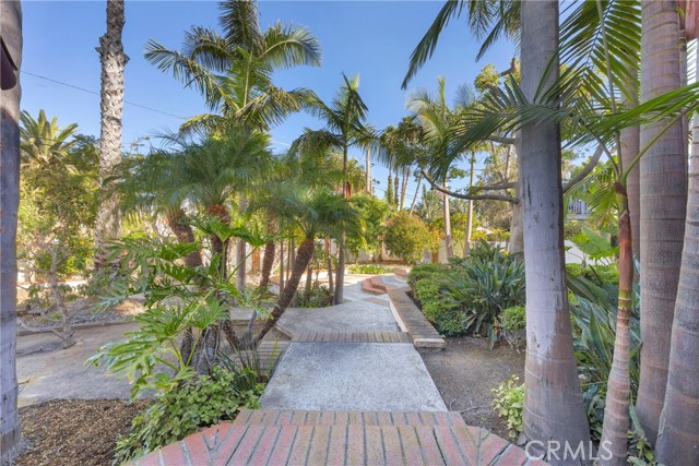 33792 Blue Lantern Street, Dana Point CA: https://media.crmls.org/medias/90c84be8-0464-42cf-bbaa-be2ae95d5d37.jpg