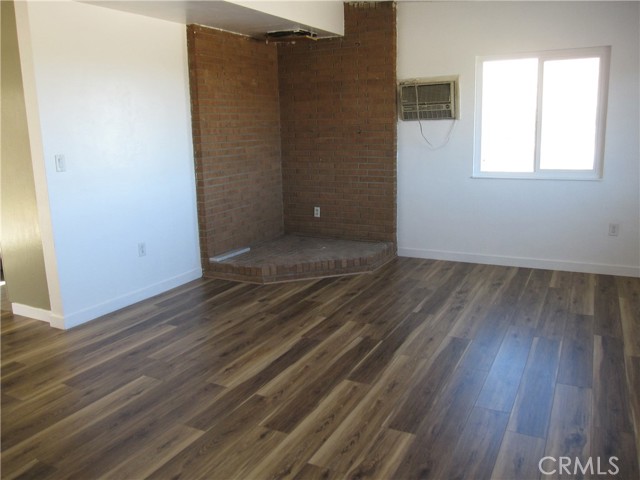 Detail Gallery Image 6 of 10 For 5954 Valley View St, Joshua Tree,  CA 92252 - 2 Beds | 1 Baths