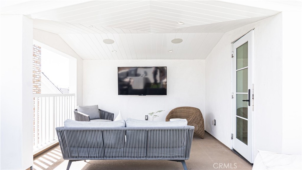 90cad7f7 E189 4632 Aa59 E8ee7143fb1a