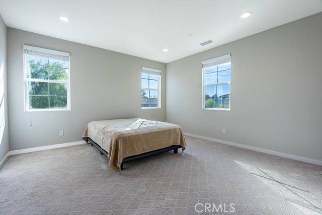 Detail Gallery Image 15 of 47 For 28610 Jardineras Dr, Valencia,  CA 91354 - 3 Beds | 2/1 Baths