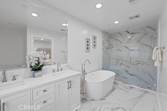 Detail Gallery Image 24 of 46 For 2209 E California Blvd, San Marino,  CA 91108 - 5 Beds | 4 Baths