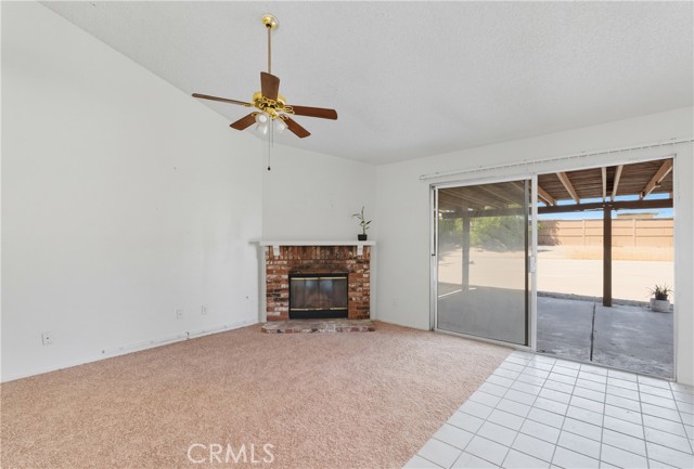 14698 King Canyon Road, Victorville CA: https://media.crmls.org/medias/90cb5940-a29c-4ed6-a714-f592ccb88fd5.jpg