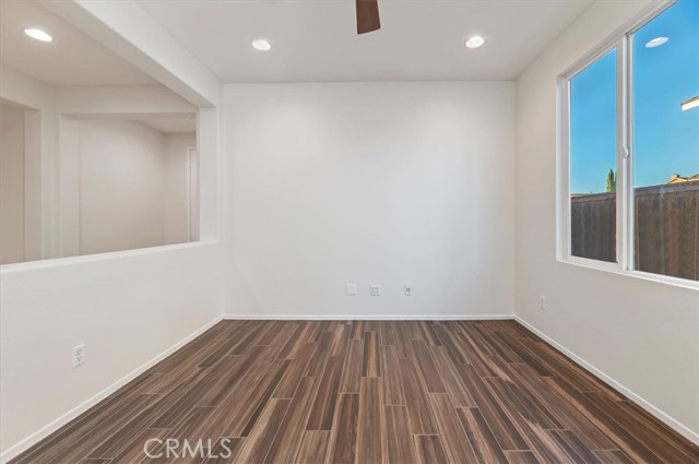 Detail Gallery Image 7 of 39 For 40355 Miklich, Murrieta,  CA 92563 - 4 Beds | 2 Baths