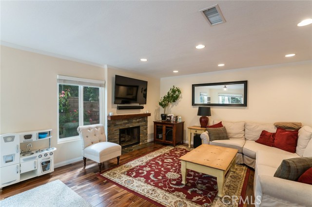 28712 Mount Rose Road, Rancho Palos Verdes, California 90275, 4 Bedrooms Bedrooms, ,3 BathroomsBathrooms,Residential,Sold,Mount Rose,SB17037094
