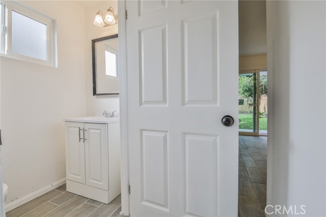 Detail Gallery Image 14 of 45 For 1693 E 110th, Los Angeles,  CA 90059 - 3 Beds | 2/1 Baths