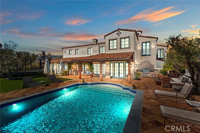 1 Overlook Drive, Ladera Ranch CA: https://media.crmls.org/medias/90cc3def-ca7b-421b-9d6d-b5a5864f91c8.jpg