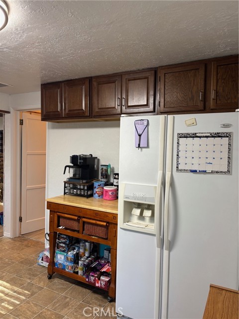 Detail Gallery Image 10 of 19 For 2667 Hunsaker, Running Springs,  CA 92382 - 4 Beds | 2 Baths