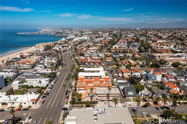 910 Catalina Avenue, Redondo Beach, California 90277, ,Residential Income,Sold,Catalina,SB22215682