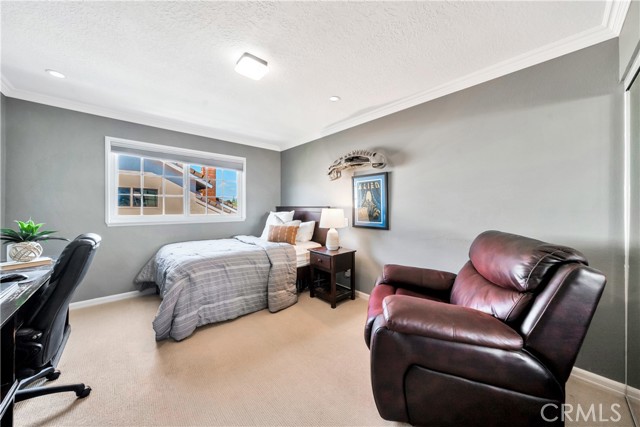25941 Sheriff Road, Laguna Hills CA: https://media.crmls.org/medias/90cc9fbc-67dd-41f4-a1d6-fee9124b3b6d.jpg