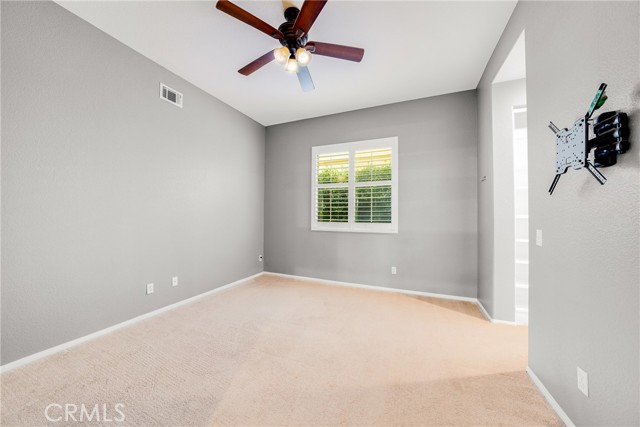 32879 Valentino Way, Temecula CA: https://media.crmls.org/medias/90ccbf62-1536-4c0a-8798-ea7aa92f0925.jpg