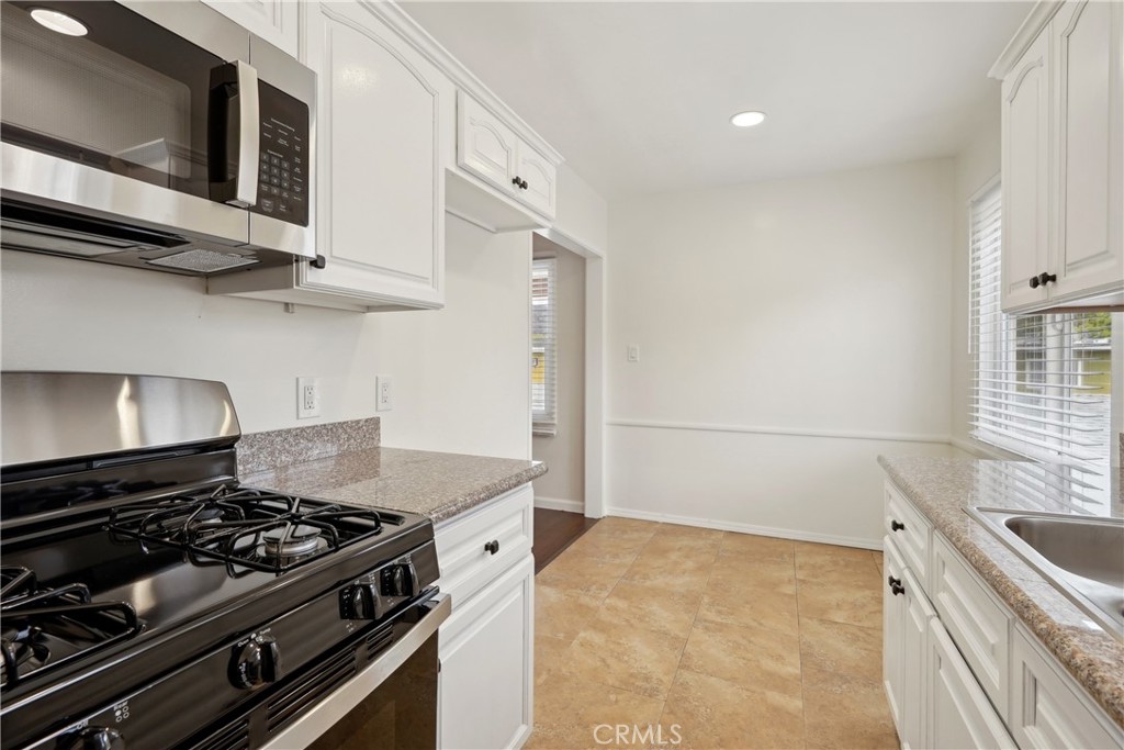MLS #AR25090673 image #10