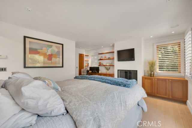 Detail Gallery Image 14 of 40 For 4315 Morro Dr, Woodland Hills,  CA 91364 - 3 Beds | 3/1 Baths